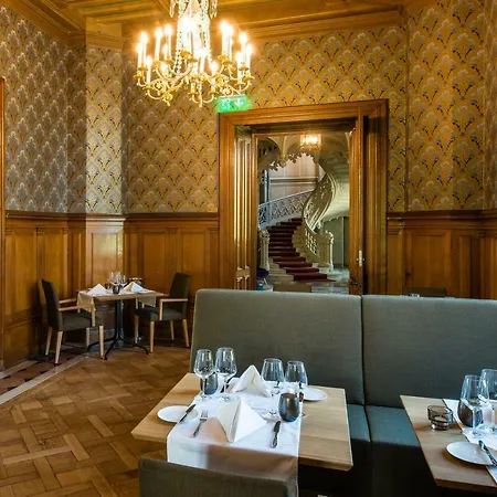 ホテル Schloss Schadau - Swiss Historic 3*