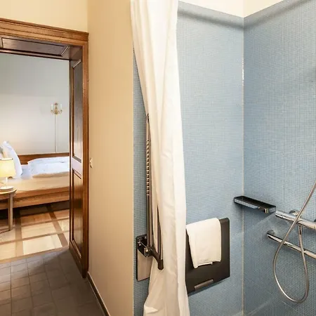 Schloss Schadau - Swiss Historic Hotel Thun