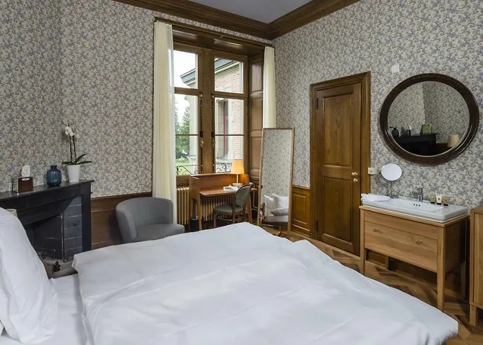 Schloss Schadau - Swiss Historic