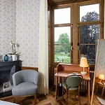 Schloss Schadau - Swiss Historic