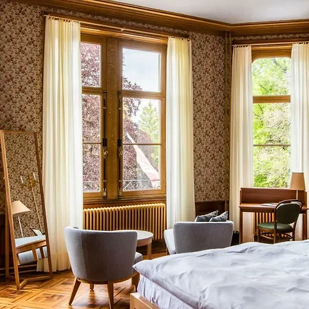 호텔 Schloss Schadau - Swiss Historic 툰